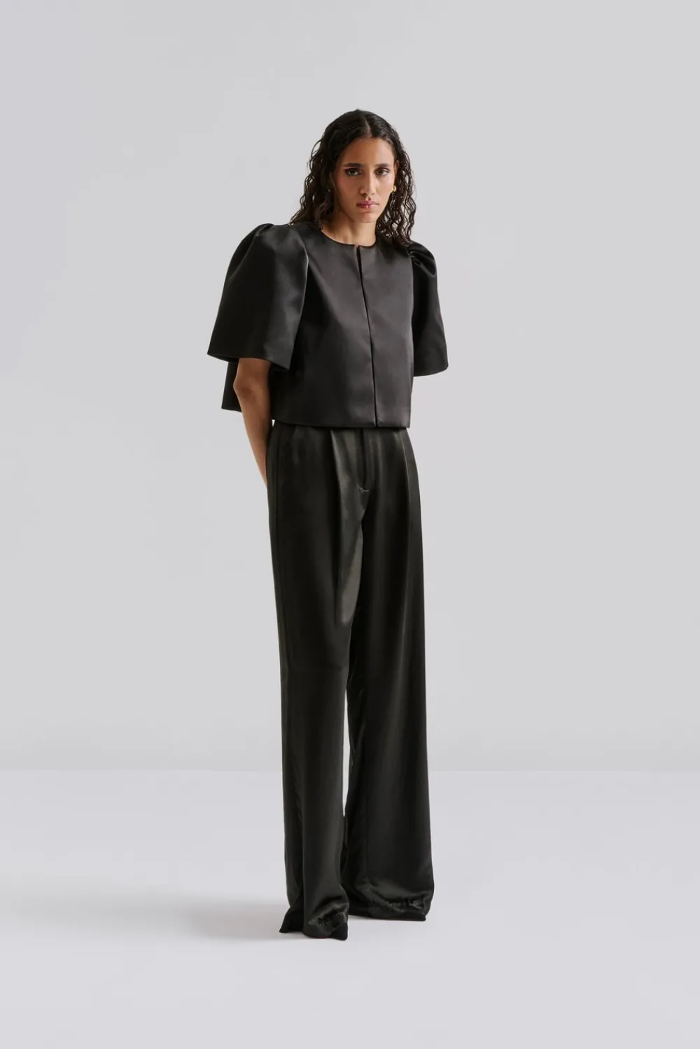 Discount Serena blouse Tops